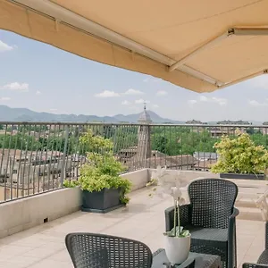 Apartment M14 Skyview Center, Padova